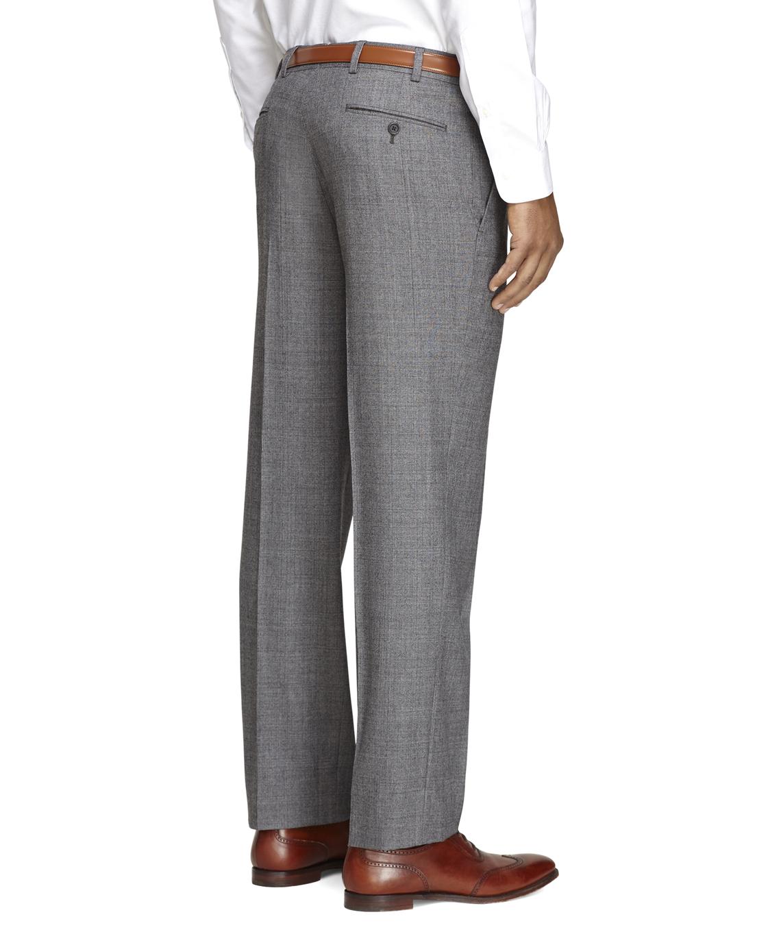 MJ00142_100001446_BLACK-WHITE_3